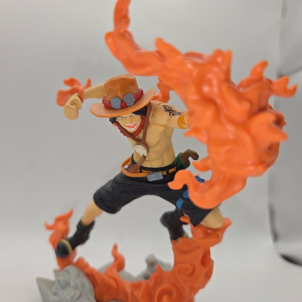 Banpresto Fire Fist Aces Figure